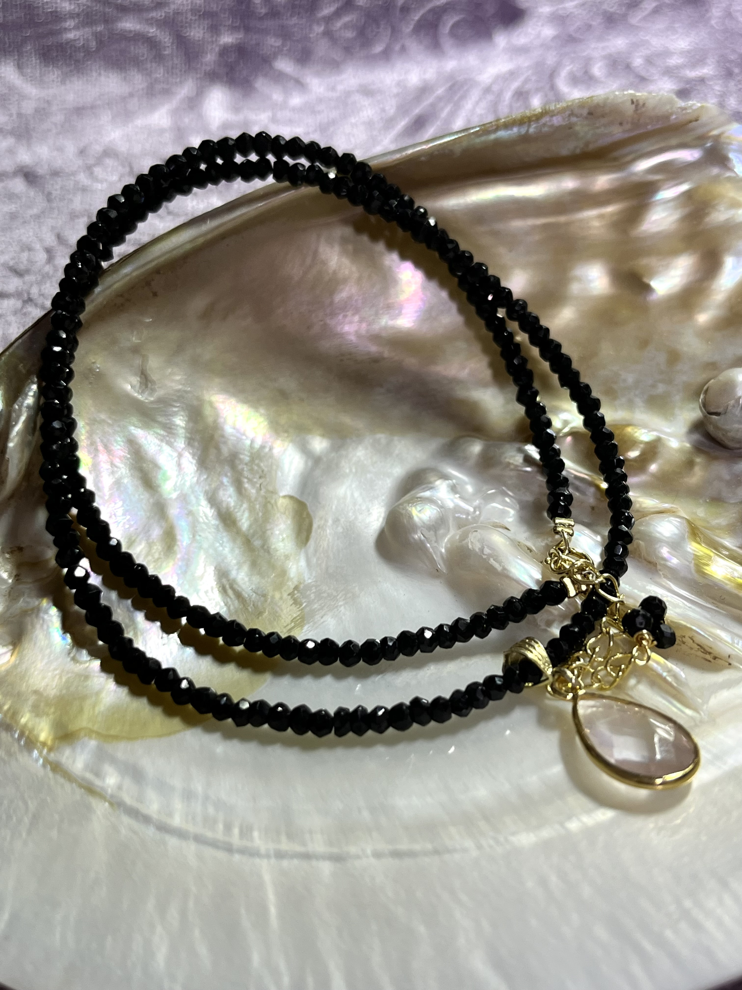 ♡聖なる夜に♡スピネル&ローズクォーツネックレス