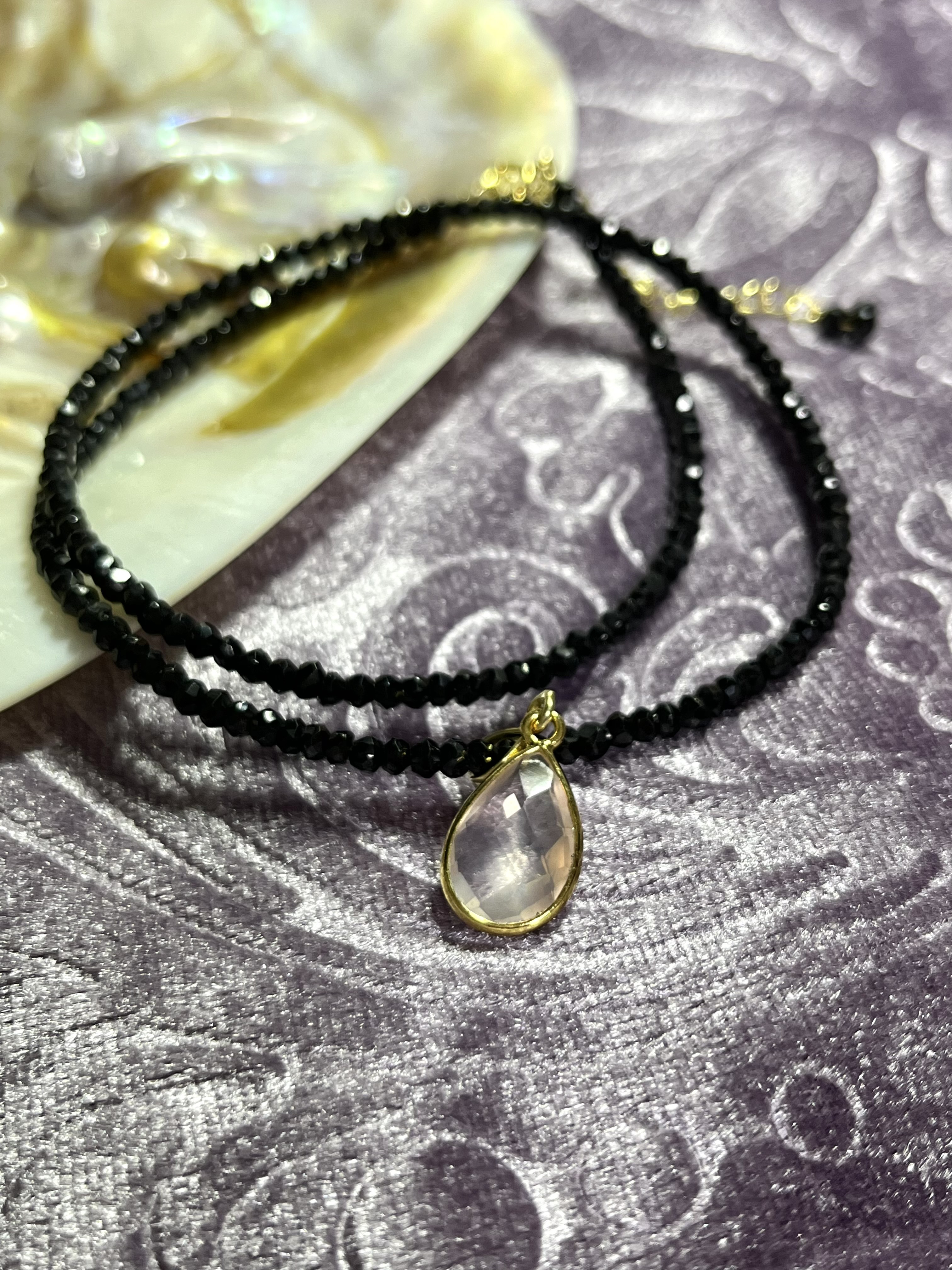 ♡聖なる夜に♡スピネル&ローズクォーツネックレス