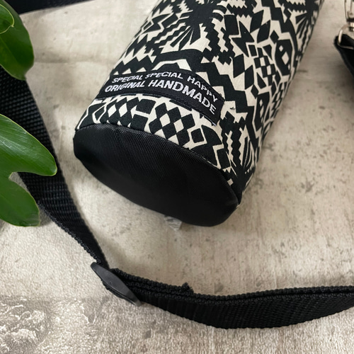 FEILER 刺繍水筒カバー ネイビー FEILER 刺繍水筒カバー ネイビー - メルカリ