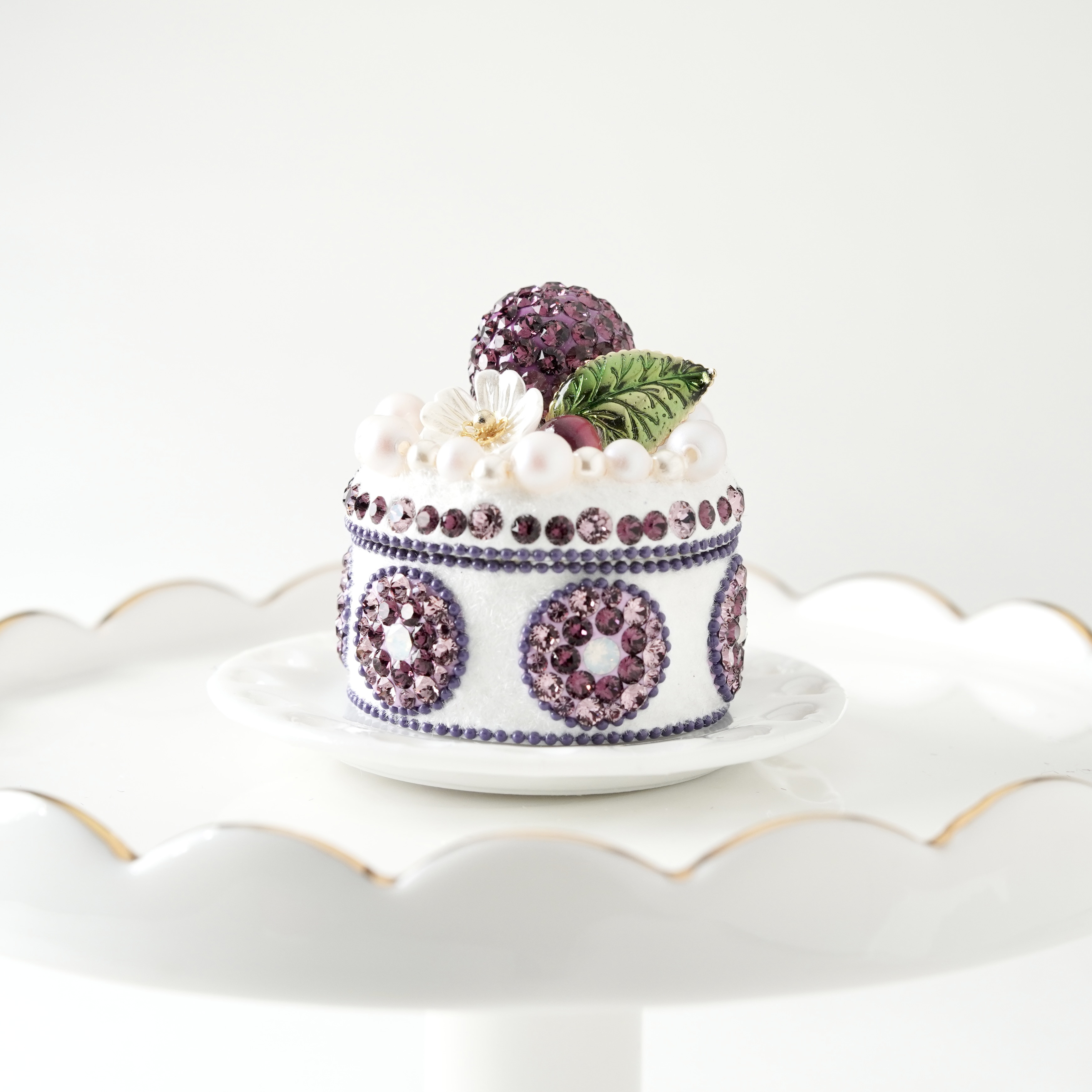 【宝石箱】宵闇に煌めく「葡萄の涙」 〜アメジストと巨峰のトワイライト・コフレ〜