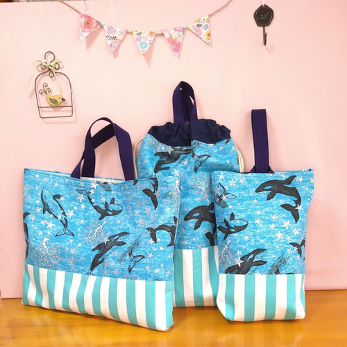 送料無料】『海の王様 シャチ柄 3点セット』 レッスンバッグ（絵本袋