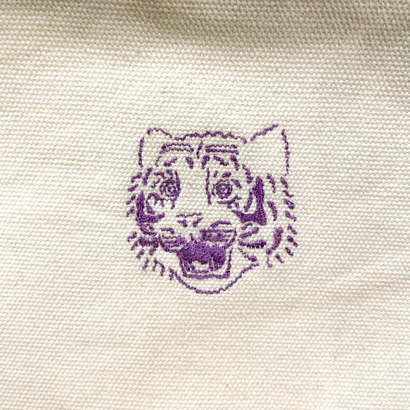 刺繍虎ポーチ 2枚目の画像