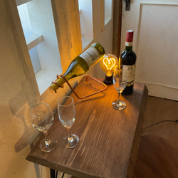 w555 ミニヒノキ　カウンターテーブル　銅ワインスタンド　電気スタンド.付き　ミニで可愛いヒノキ　カウンターテーブル 6枚目の画像