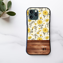 名入れ♪【耐衝撃グリップケース】YELLOW FLOWER＆WOOD iPhone  スマホケース 1枚目の画像