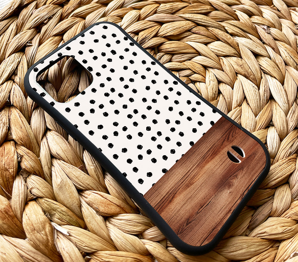 名入れ♪【耐衝撃グリップケース】WHITE DOT＆WOOD iPhone  スマホケース ドット柄 3枚目の画像