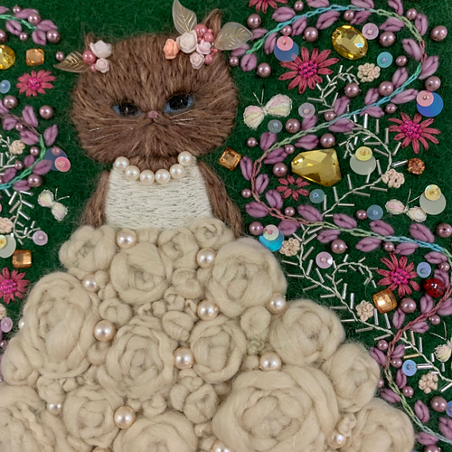 猫さんとビーズ刺繍のバッグ 羊毛フェルト生地のバッグ ハンドバッグ 