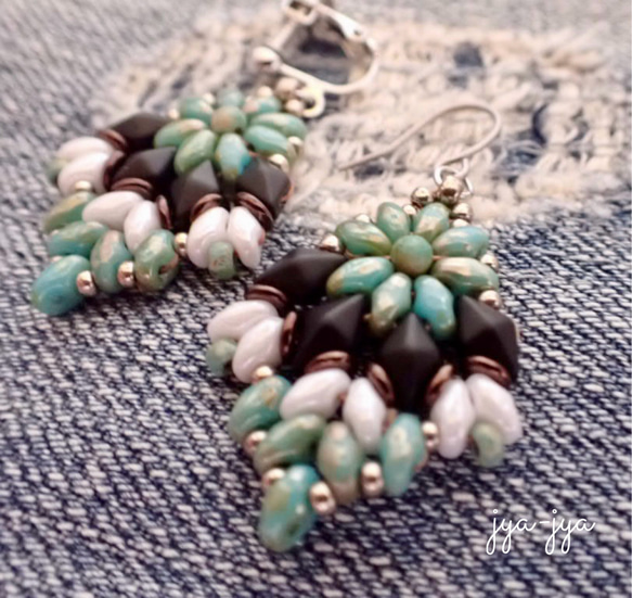 beads earrings ＊ JEMDUO / Brown / Black 4枚目の画像