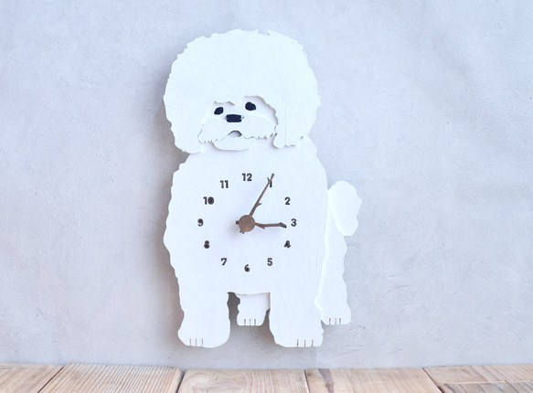 人懐こくて番犬には不向きなビション・フリーゼ レギュラーサイズ 時計