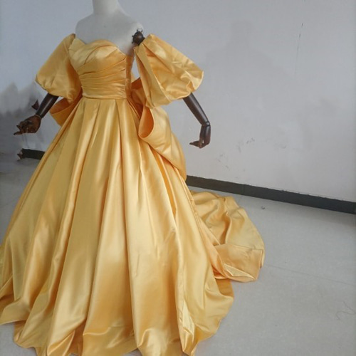 送料無料！ 人気上昇！イエロー カラードレス パーティードレス ベア  