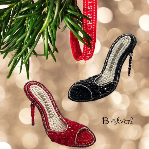 ビーズ刺繍のブローチ -3Dハイヒール- pumps ブローチ Belva