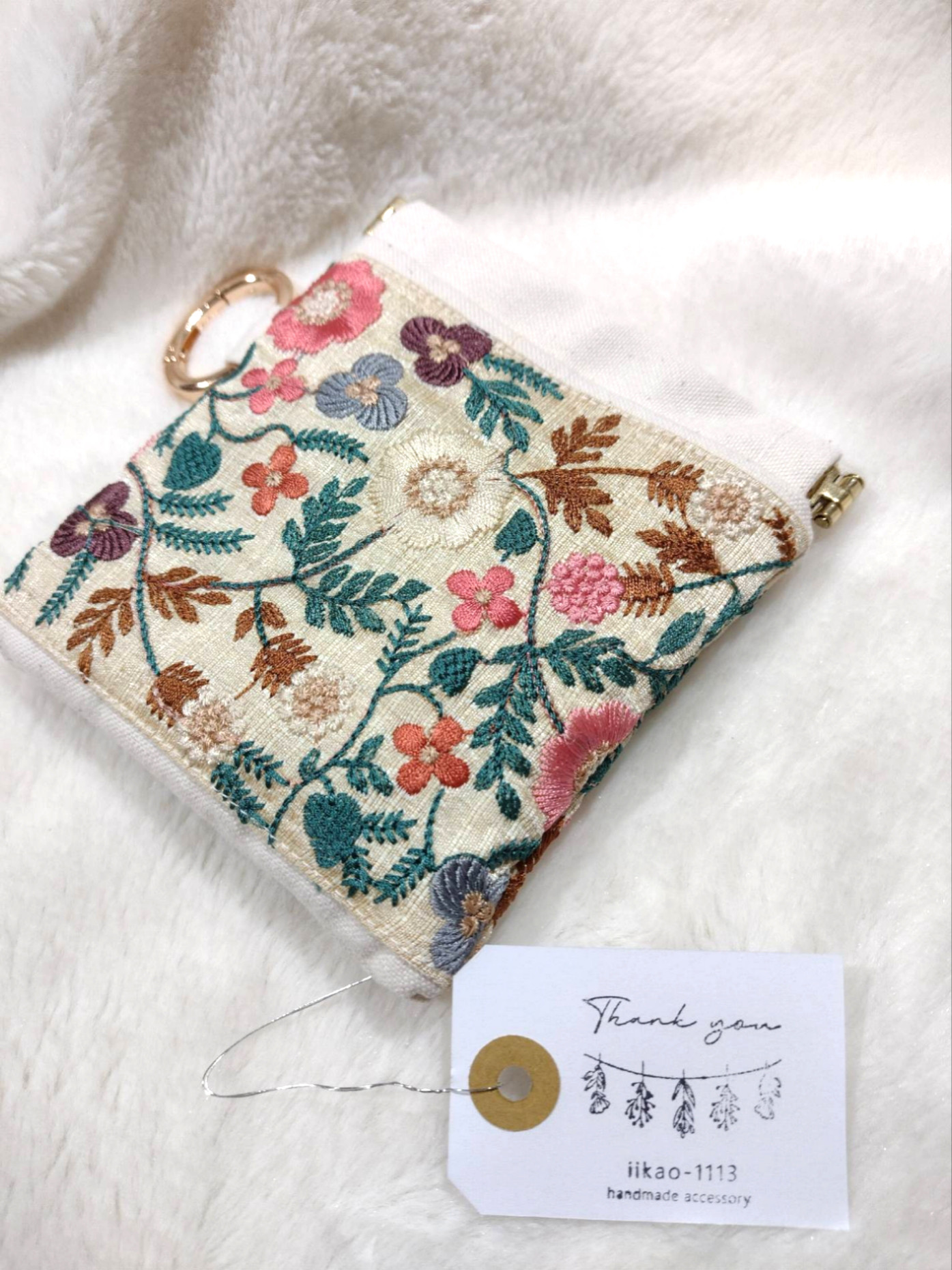 31♡着物、インド刺繍等生地のマジェステ♡ 騒がしい