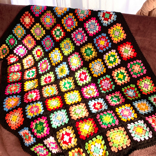 ハンドメイド かぎ針編み グラニースクエア ブランケット