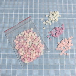 桜　桜型　樹脂フレーク　ポリマークレイ　ネイル　封入パーツ　4g 3枚目の画像