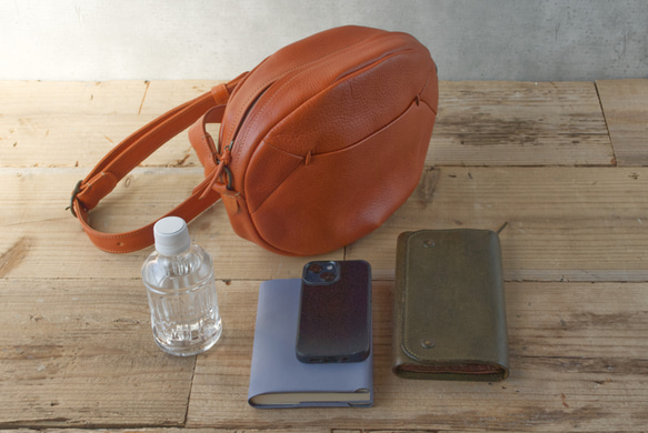 [ワケありな逸品]ショルダーバッグ niwr ［ブラウン］ 4枚目の画像