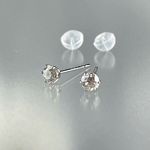 【あすつく】 宝石鑑別書付き PT900 天然ダイヤモンドピアス0.3ct ピアス アクセサリー
