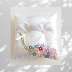 花の手刺繍リングピロー　白 1枚目の画像