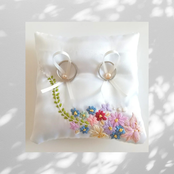 花の手刺繍リングピロー　白 2枚目の画像