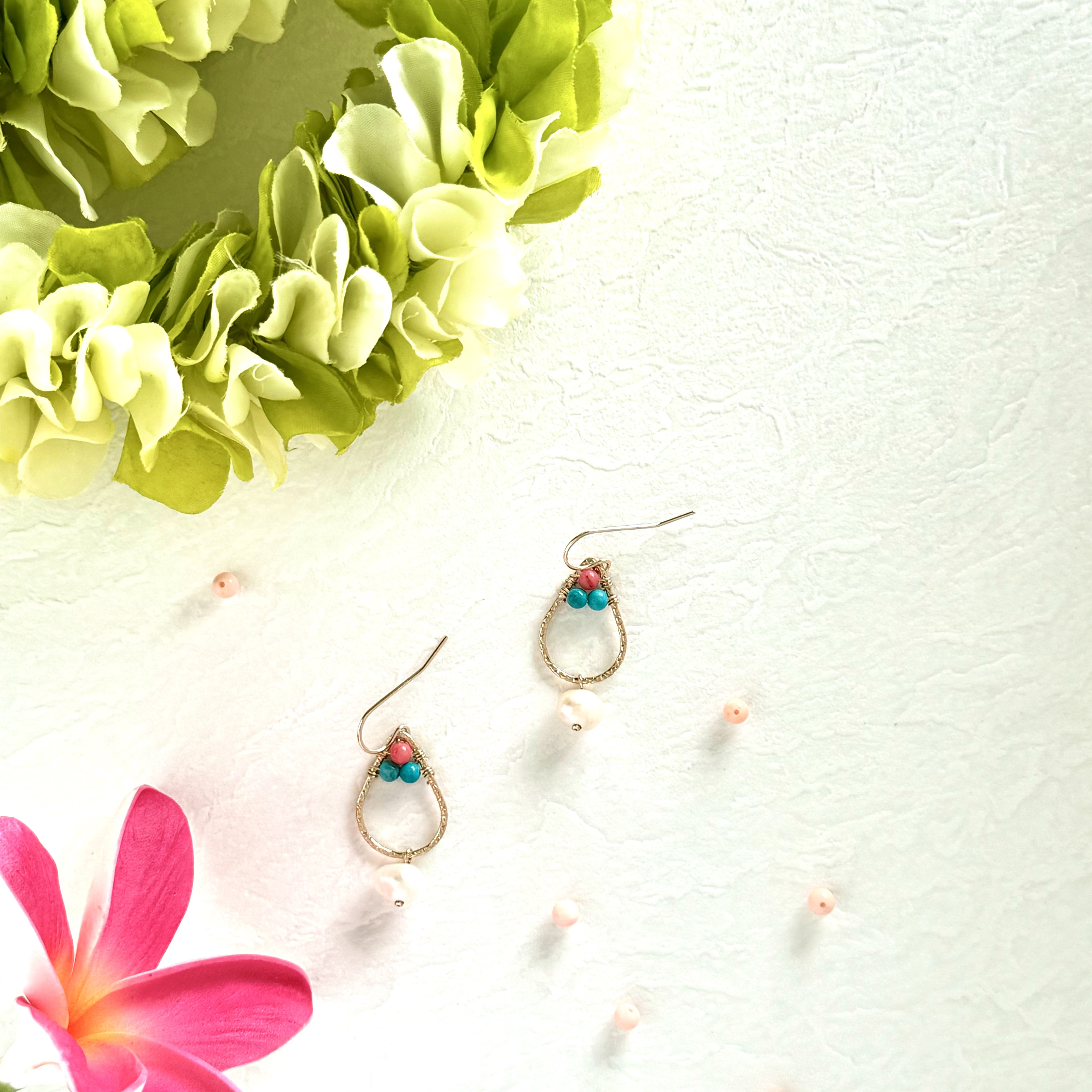 しずくと淡水パールのピアス