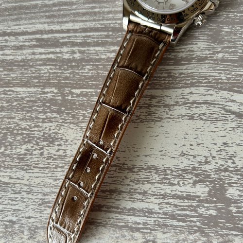 クロコダイルレザー「世界にひとつを作る楽しみ」～カスタムオーダーの