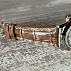 クロコダイルレザー「世界にひとつを作る楽しみ」～カスタムオーダーの時計ベルトをイスタンブールから～ 13枚目の画像