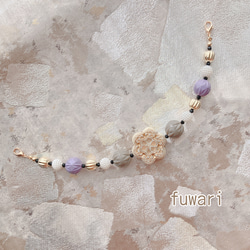 くすみカラー　アイボリー ×薄紫　ころころ羽織紐　 2枚目の画像