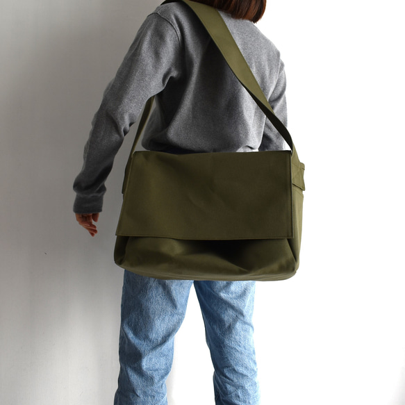 POST SHOULDER TOTE BAG（オリーブ/カーキ） 14枚目の画像