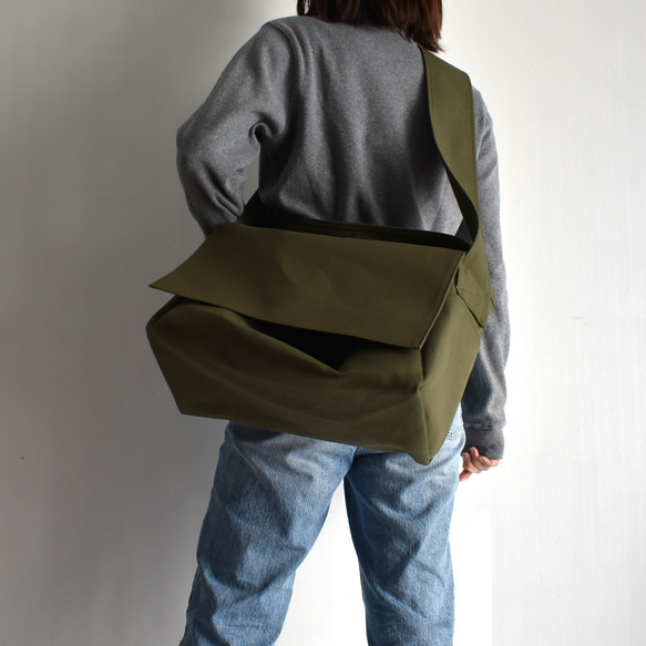 POST SHOULDER TOTE BAG（オリーブ/カーキ） 3枚目の画像