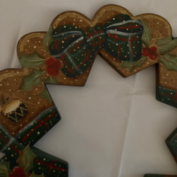 ハンドメイド✳︎トールペイント　クリスマスハートリース　　　　リボン天使 4枚目の画像