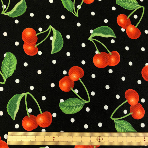 【限量】美國純棉剪裁布摩達 FRESH PICKED CHERRIES/BLACK 第2張的照片