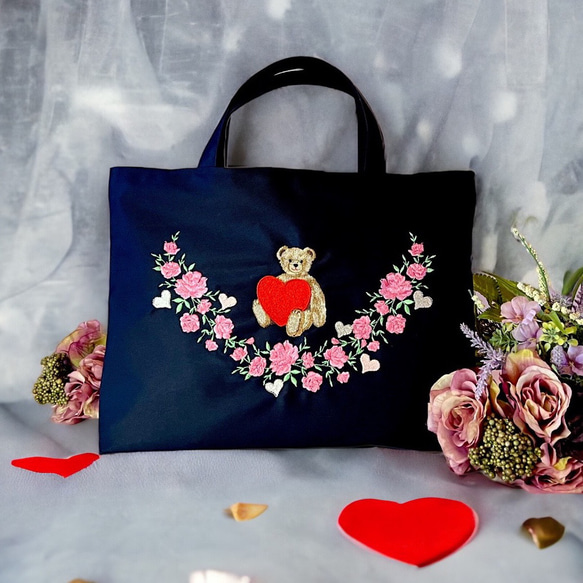 【期間限定】Valentinishテディベア×花|レッスンバッグ|名入れ|刺繍|女の子|男の子|お受験|私立|お道具 1枚目の画像