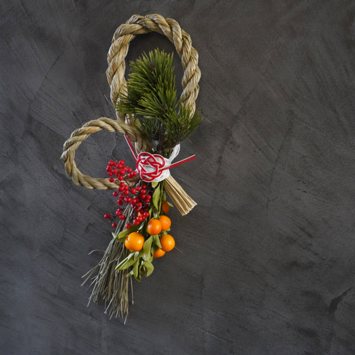 お正月2024】 生花 しめ飾り 稲わら・松・南天・金柑 お正月飾り