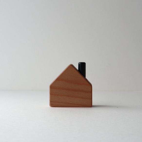 木製インテリア｜家型印鑑スタンド 2枚目の画像