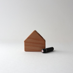 木製インテリア｜家型印鑑スタンド 1枚目の画像