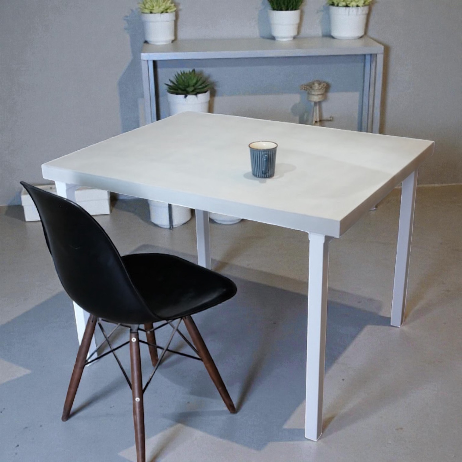 モルタル×アイアン　ダイニングテーブル4