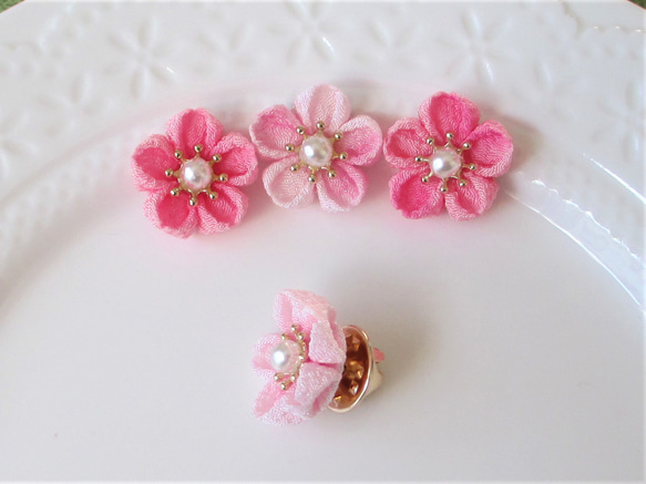 桜のリングブローチと耳飾りのセット＊つまみ細工＊ 10枚目の画像