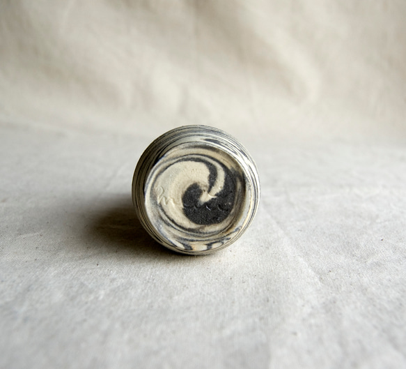 marble mini vase 1 4枚目の画像