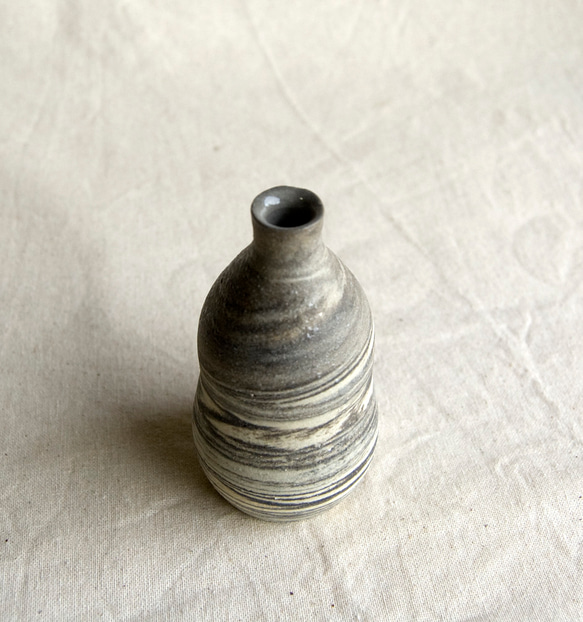 marble mini vase 1 2枚目の画像