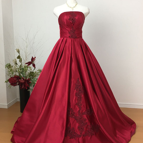 カラードレス レッド 赤 結婚式 演奏会 Aラインウェディング カラードレス レッド 赤 結婚式 演奏会 Aラインウェディング