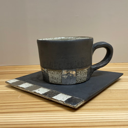 白金色格紋咖啡杯和碟&lt;黑色墊子和鈦墊&gt;cafecup&amp;souser 第2張的照片