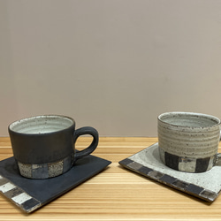 プラチナ彩　格子文　コーヒーカップ&ソーサー<黒マットとチタンマット> cafecup&souser 1枚目の画像