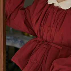 復古紅色 少女圓領聖誕紅寬鬆短款棉服 繫帶保暖棉衣 夾棉外套 第11張的照片