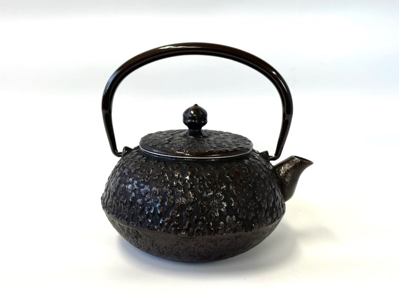 急須 桜 0.6L 南部鉄器 ポット・急須 水沢鋳物工業協同組合 通販