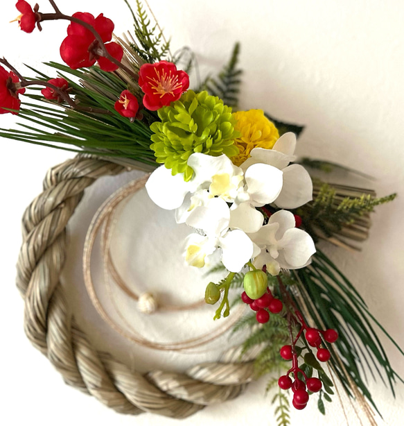 【送料無料】胡蝶蘭のお正月飾り(しめ飾り・アーティフィシャル） 2枚目の画像