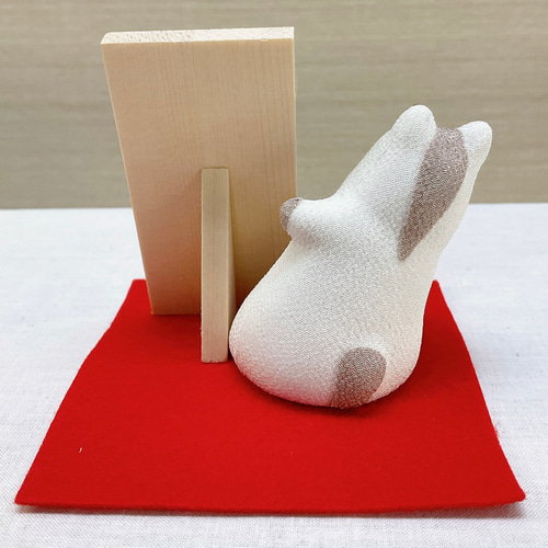 午年　干支飾り　和飾り 令和8年干支飾り【のぞき 午 福徳円満】ちりめん 午年2026年お正月飾り