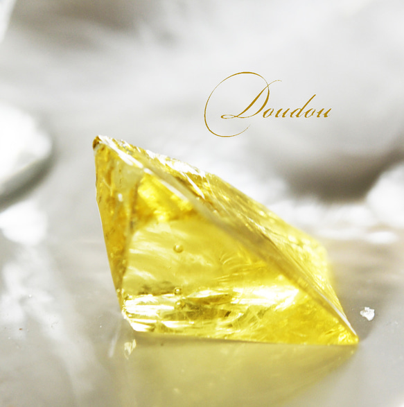 アンダラクリスタル レモンイエロー〔sa3310〕 天然石 Crystal doudou