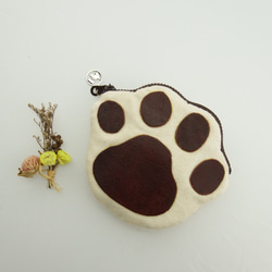 カスタマイズされた毛皮の子猫と犬の足の小銭入れ (革部分は縫製と刺繍) 2枚目の画像