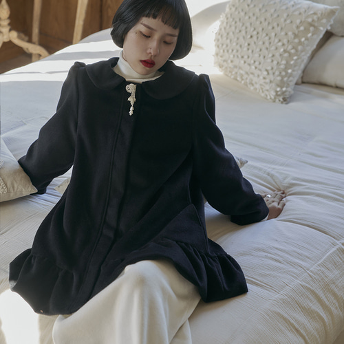 黒のフレンチ レトロ ガーリーな甘い黒のウール コート 黒のフレンチ レトロ ガーリーな甘い黒のウール コート