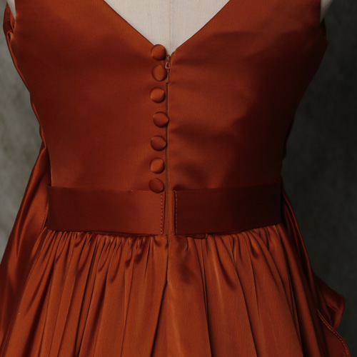 送料無料！とろみシフォンサテン製ドレス テラコッタパーティードレス  