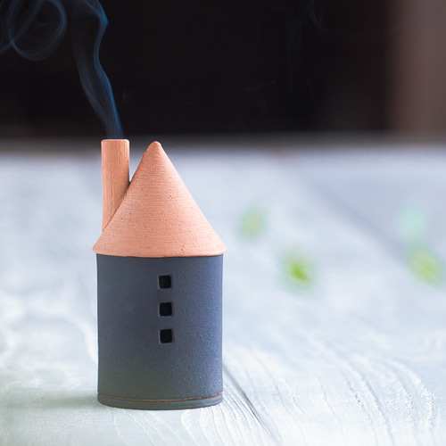 インセンスホルダー（煙突おうちのお香立て）- クロ【Creema限定