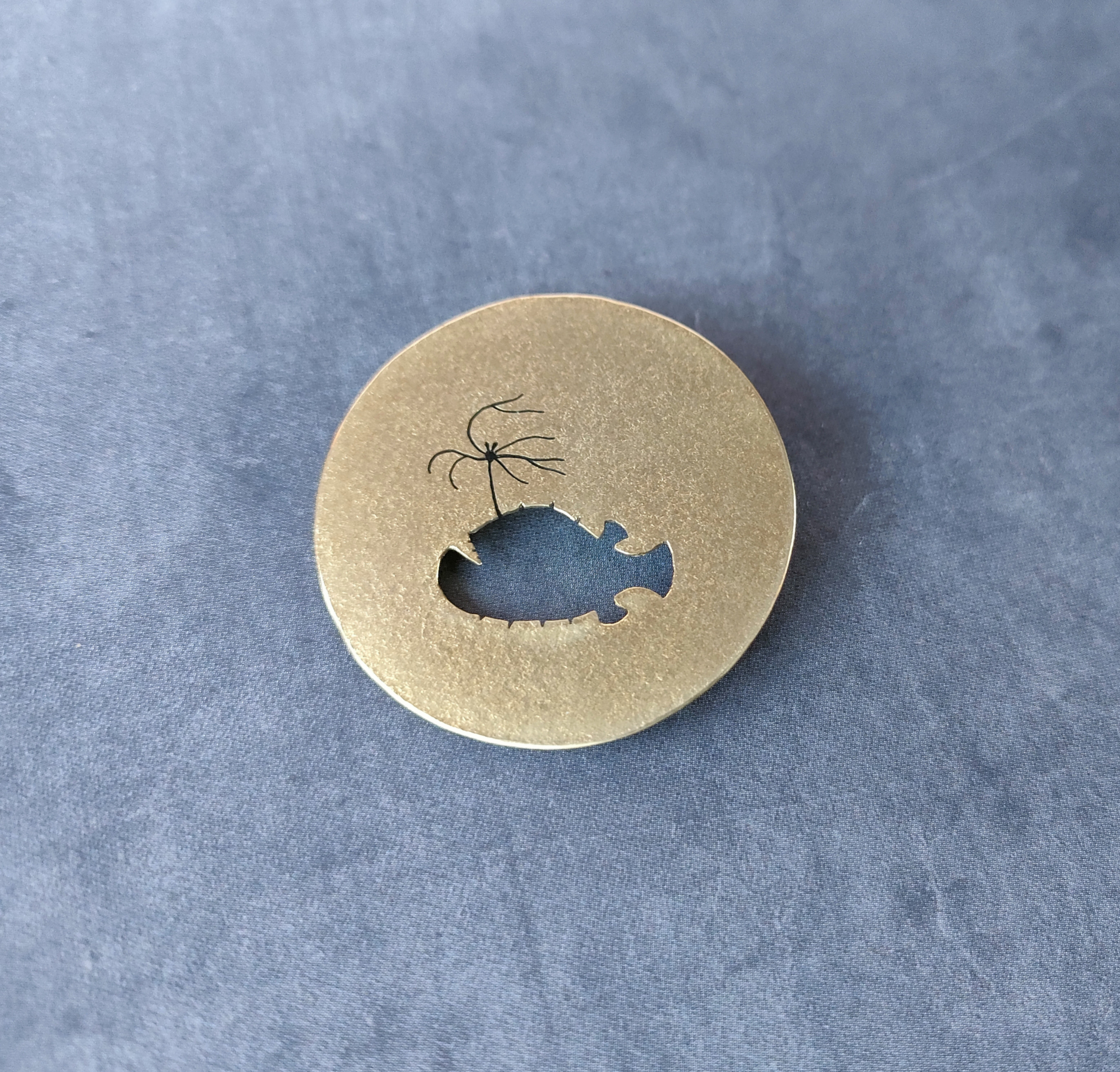 チョウチンアンコウ 【深海魚】真鍮ブローチ